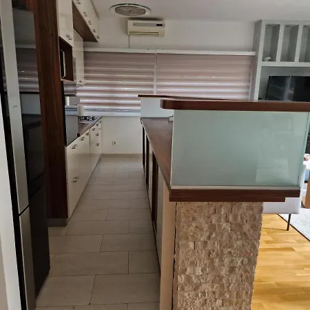 Apartment Dunja
